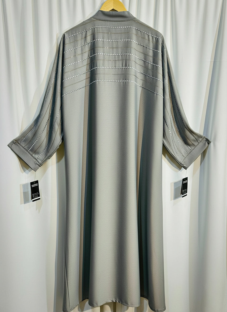Geometric Satin Open Front Abaya with Contrast Belt – Elegant Modest Wear