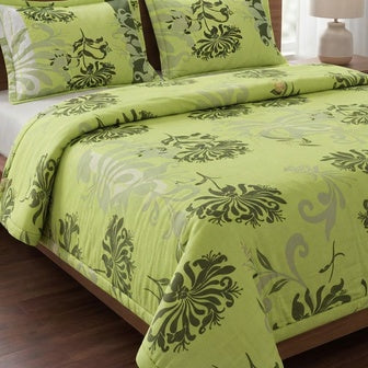 Elegant Green Floral Printed King Size Bedsheet Set